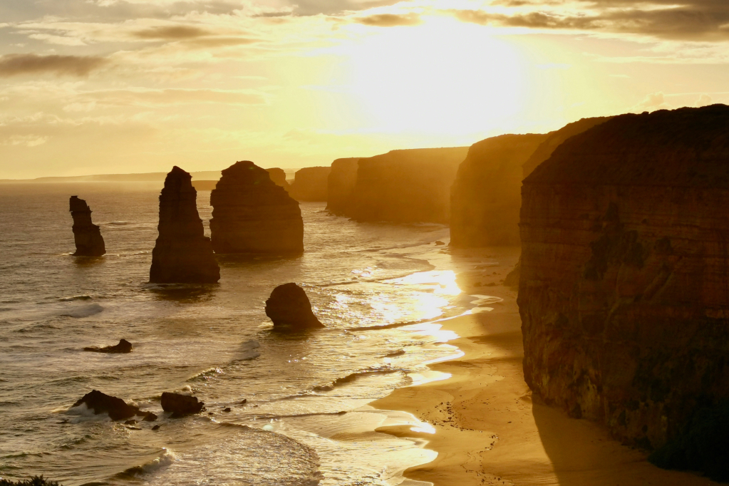 12 Apostles