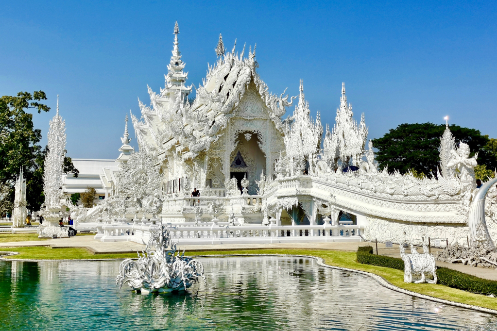 Wat Rong Khun - The White Temple